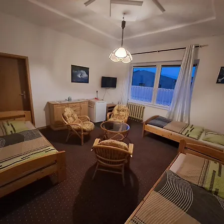 컨트리하우스 Ingos